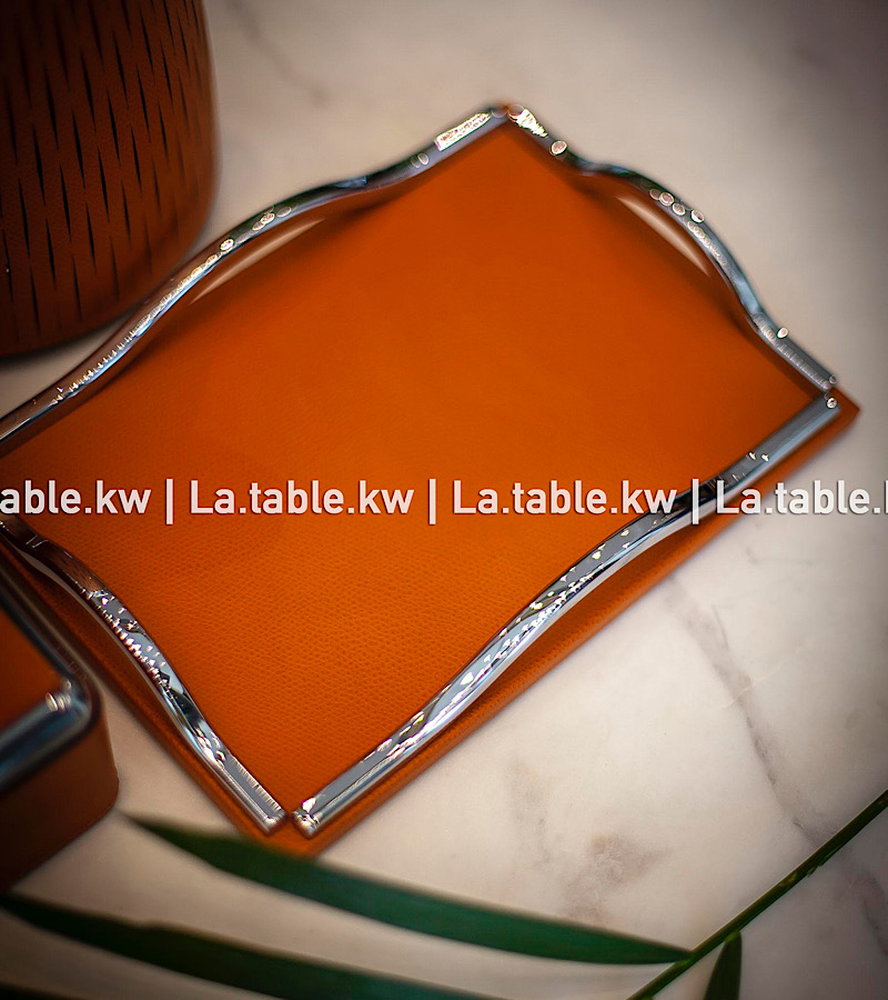 Amber Leather Trays / صواني من الجلد باللون العنبر
