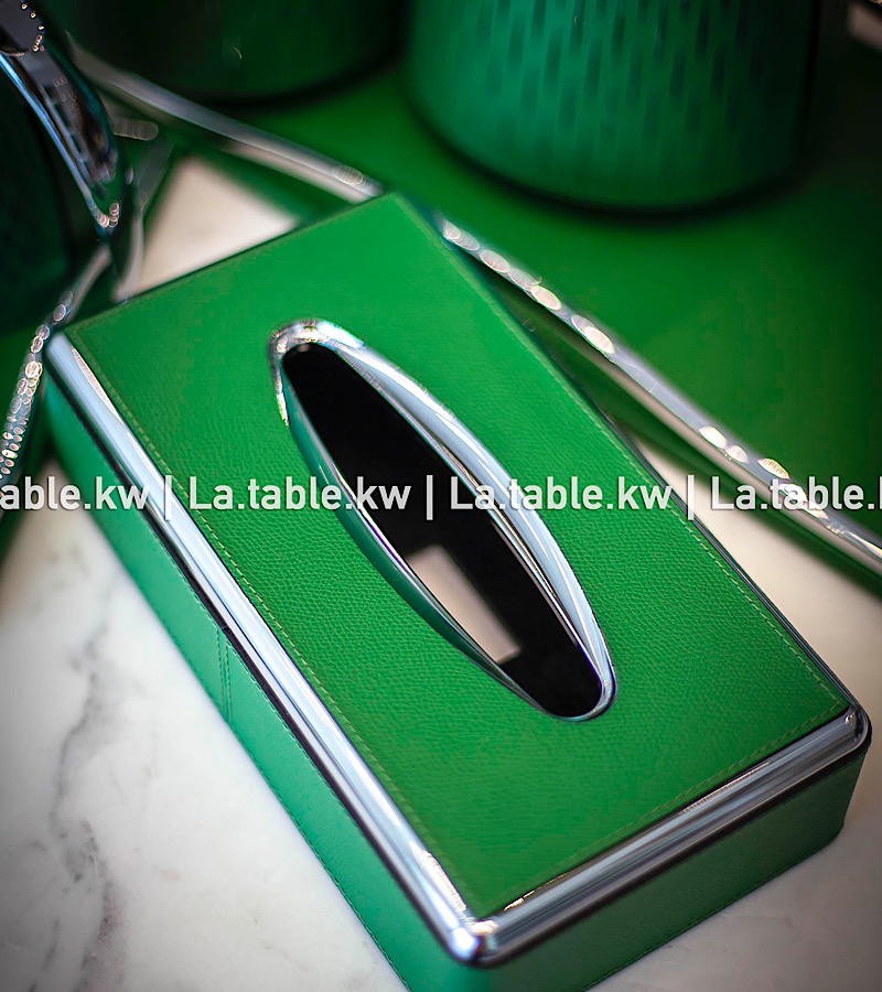 Dark Green Leather Tissue Box / علبة مناديل من الجلد باللون الأخضر الداكن