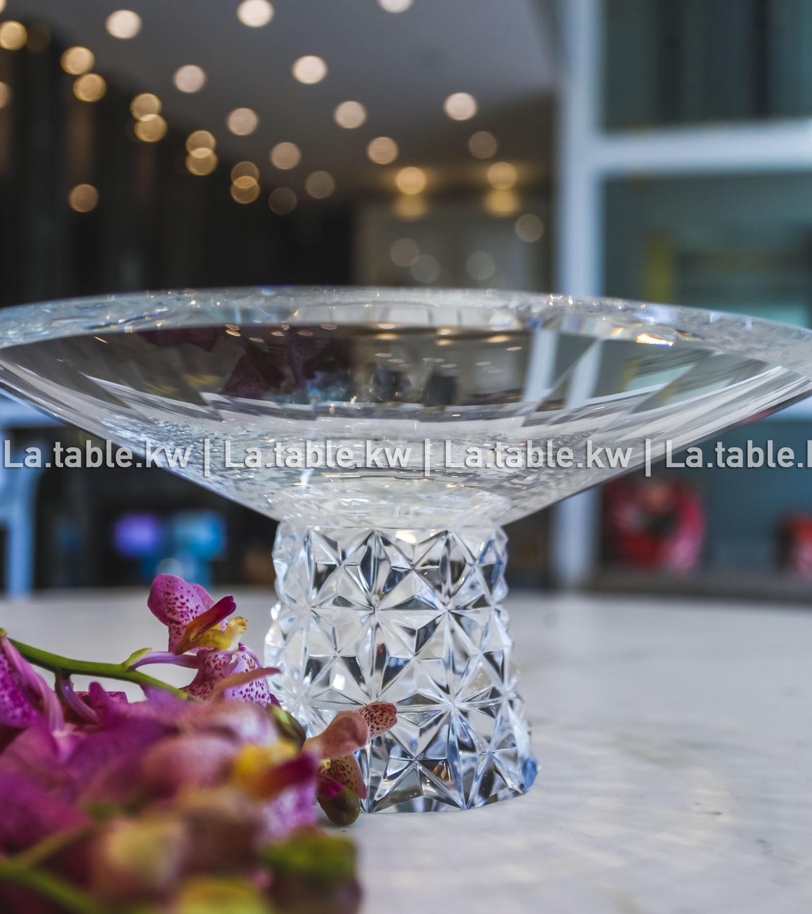 Transparent Crystal Clear Bowl /  وعاء  من الكريستال شفاف