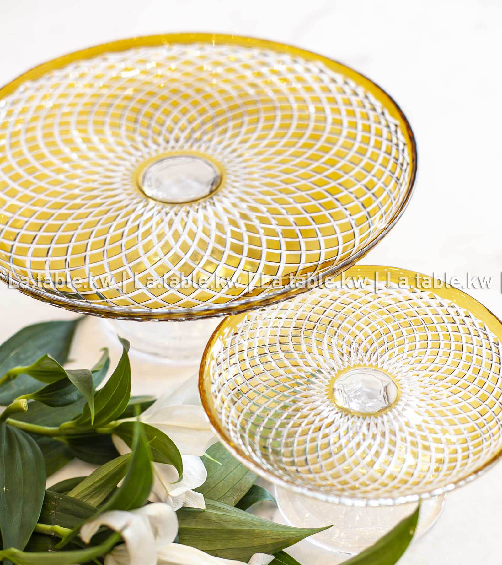 Amber Allure Serving Stands / آلور حامل تقديم باللون العنبر