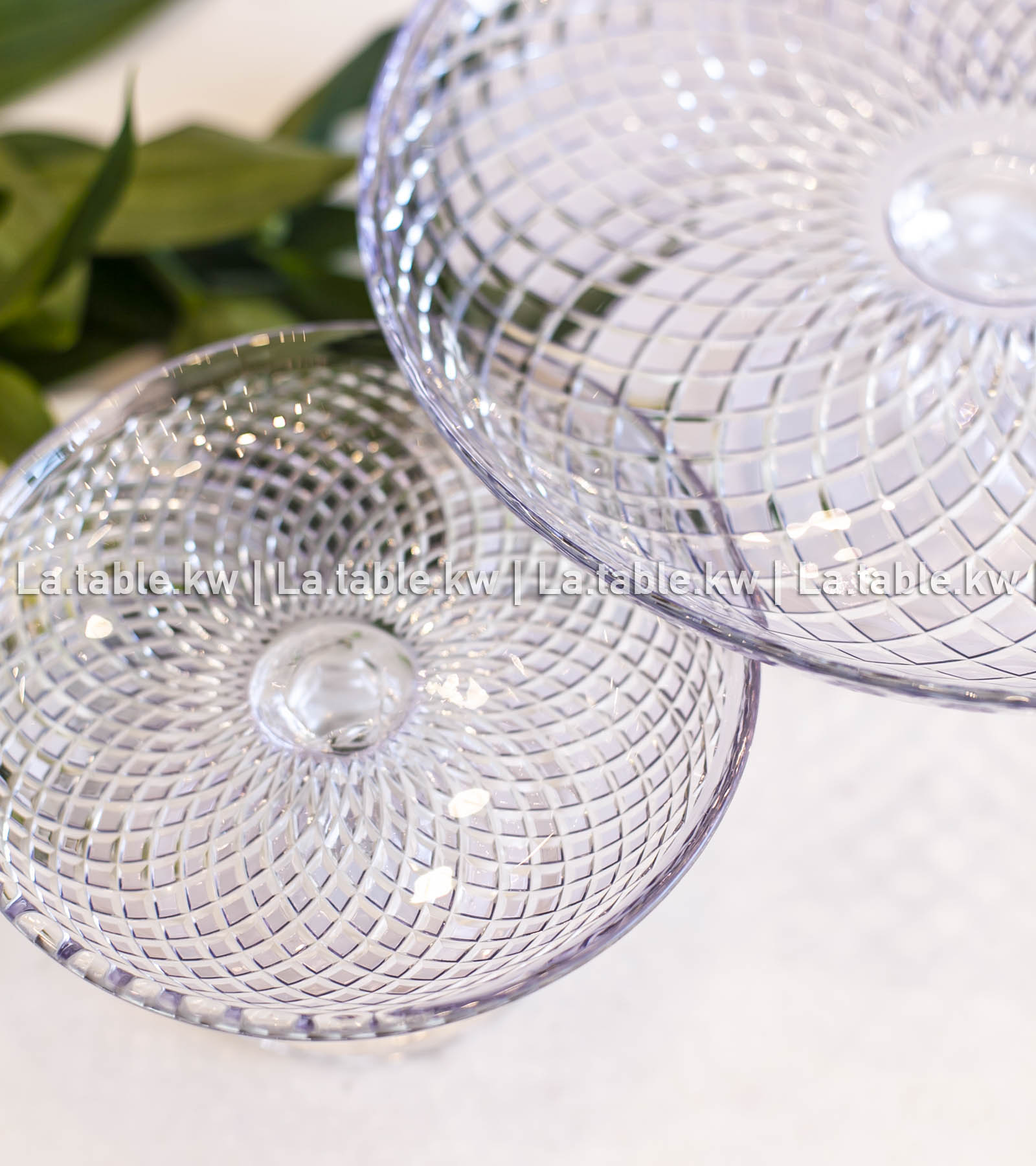 Lavender Allure Serving Stands / آلور حامل تقديم باللون اللافندر