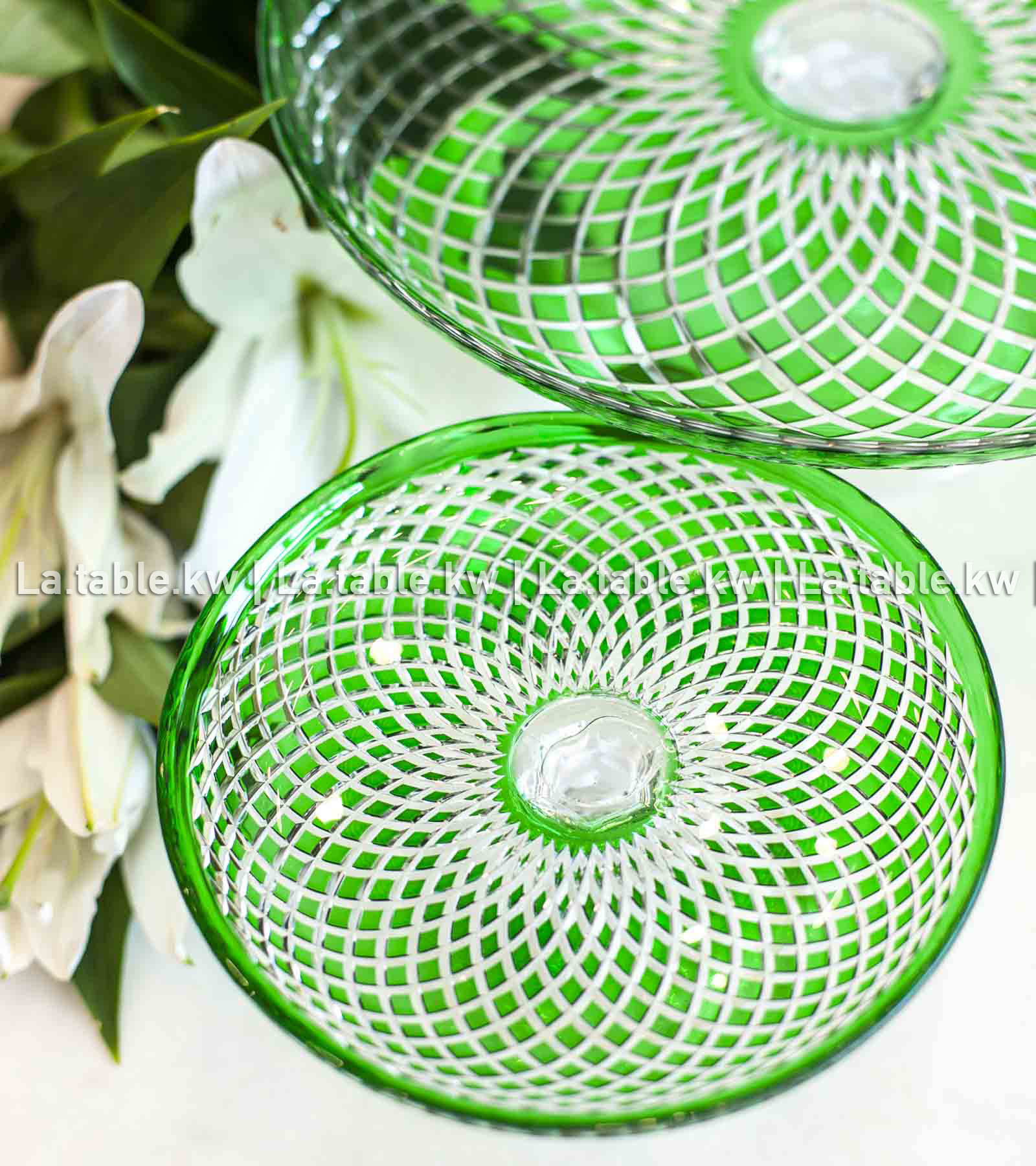 Green Allure Serving Stands / آلور حامل تقديم باللون الاخضر