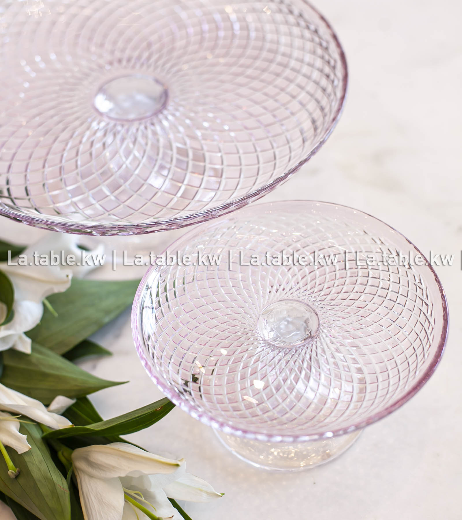 Pink Allure Serving Stands / آلور حامل تقديم باللون الوردي