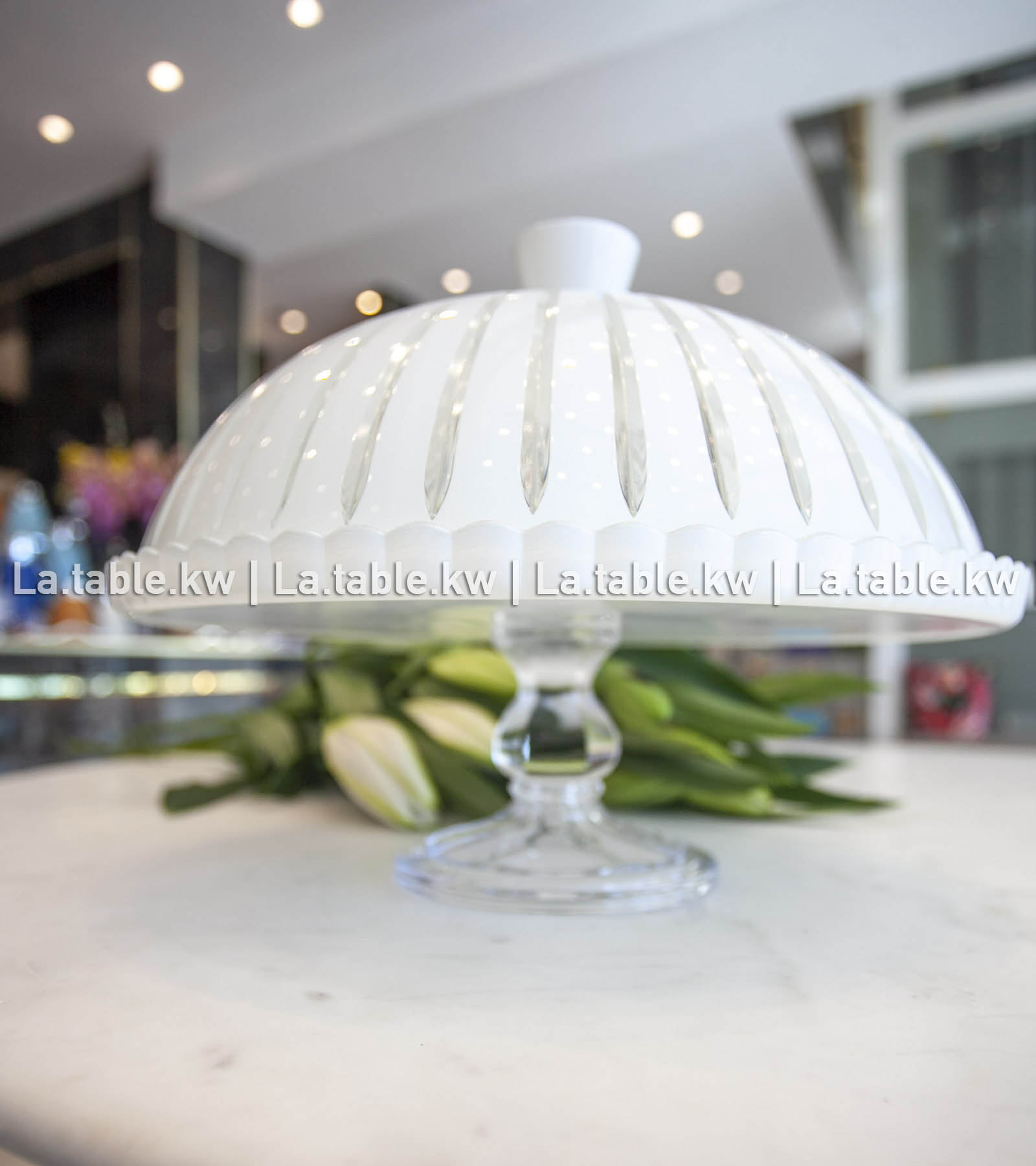 White Classic Cake Plate